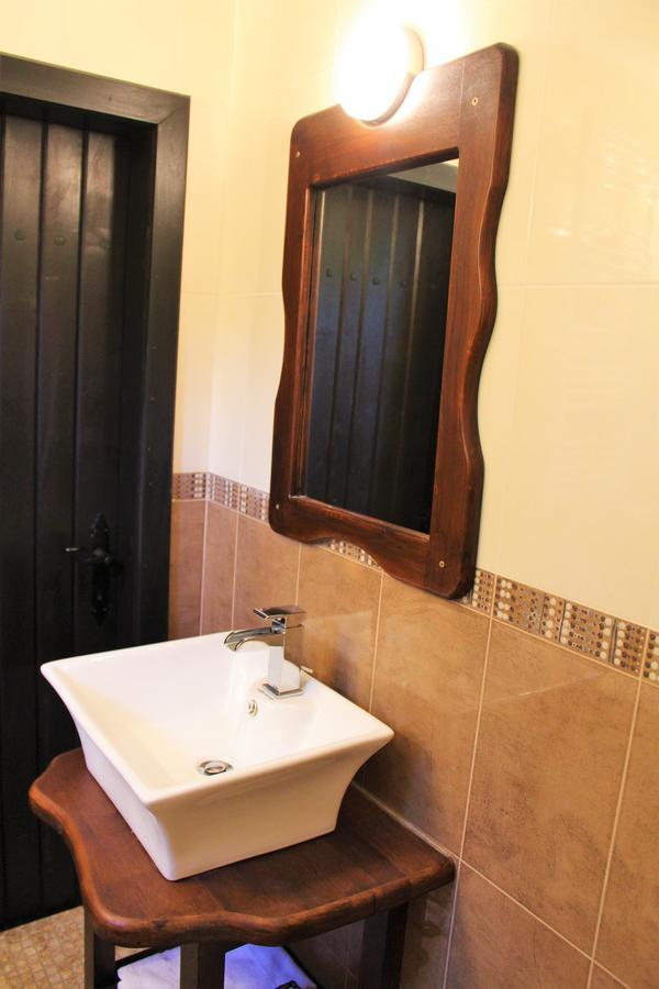 Hotel Sokay Trjavna Kültér fotó